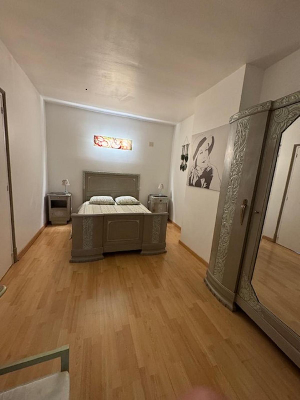 La Maison D'Amis Auneuil Exteriör bild
